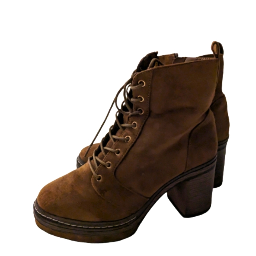 Cato Lace Up Heeled Boots